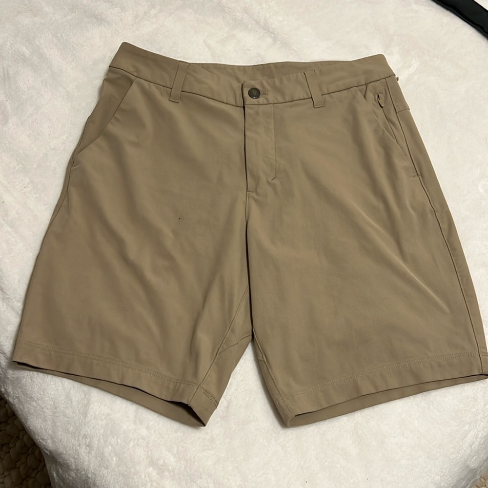 Lulu Lemon Khaki Hybrid Walk Shorts